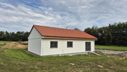 MS 12 v Helvíkovicích